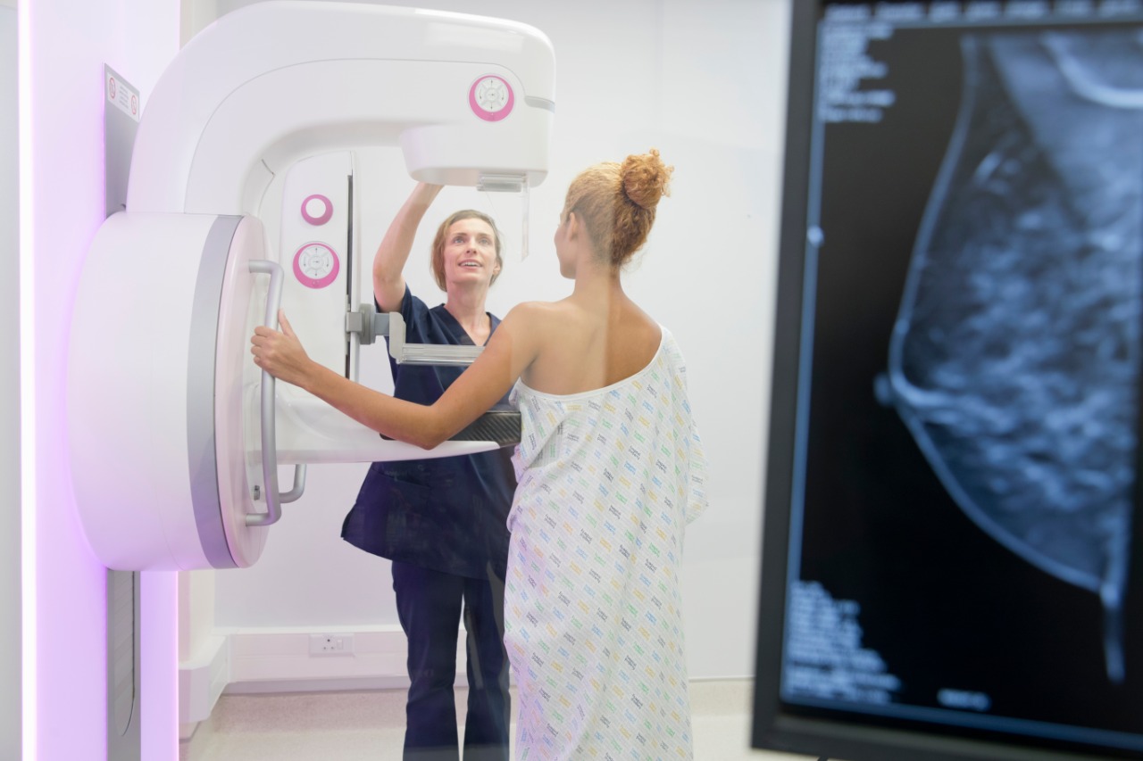 Ilustração da notícia: A importância da mamografia na detecção precoce do câncer mama